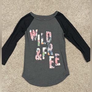 Women’s NWOT 3/4 sleeve American Eagle Tee Size XS